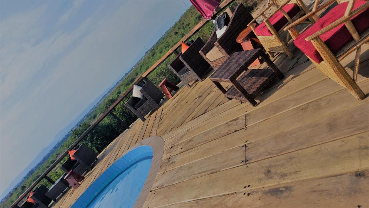 Buffalo Safari Lodge Katunguru Extérieur photo