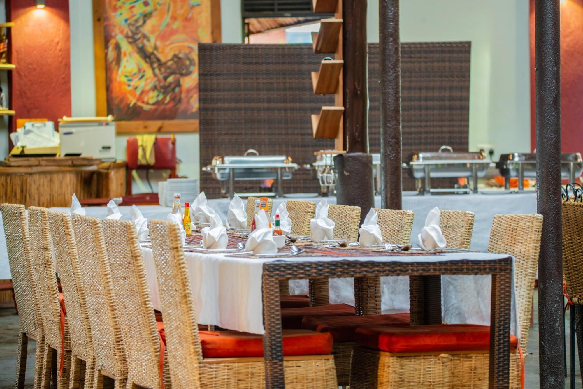 Buffalo Safari Lodge Katunguru Extérieur photo
