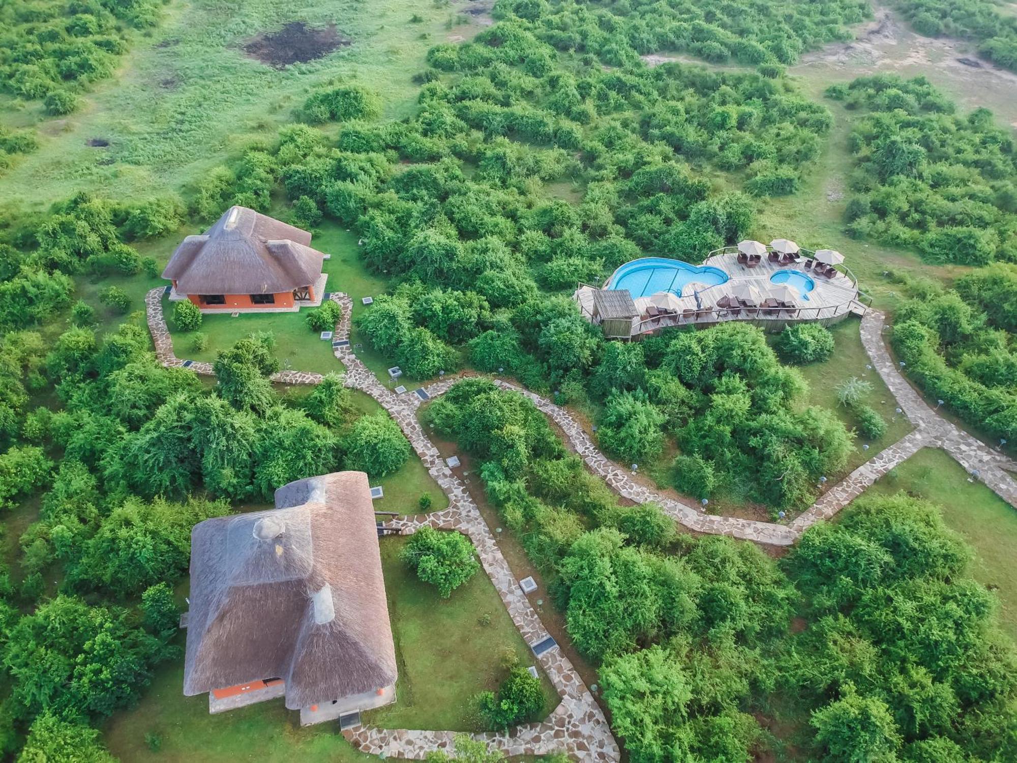 Buffalo Safari Lodge Katunguru Extérieur photo