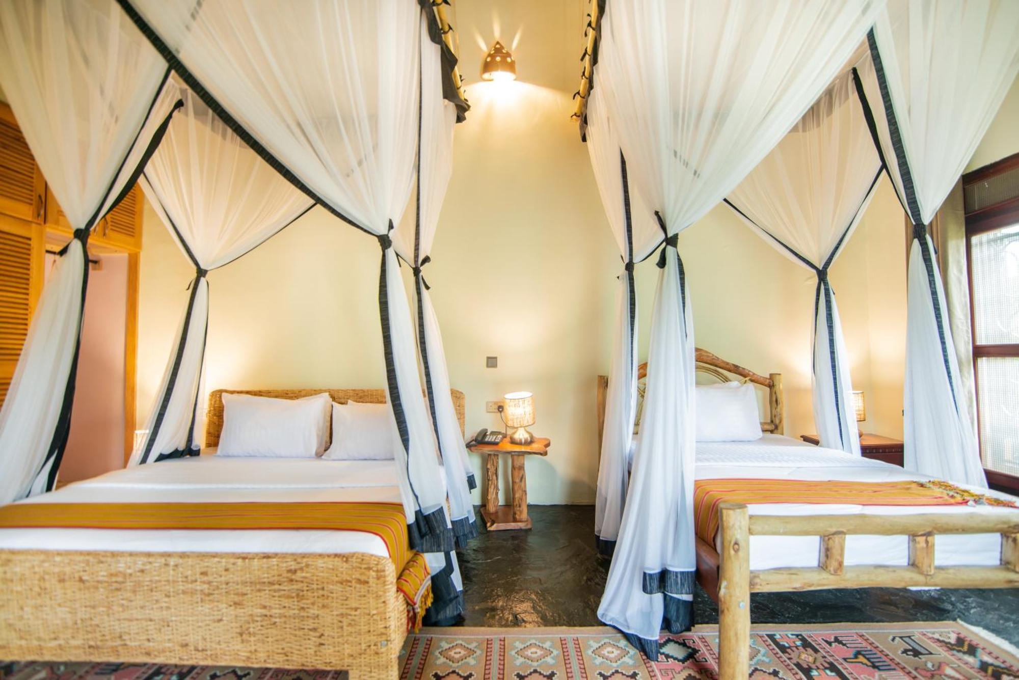 Buffalo Safari Lodge Katunguru Extérieur photo